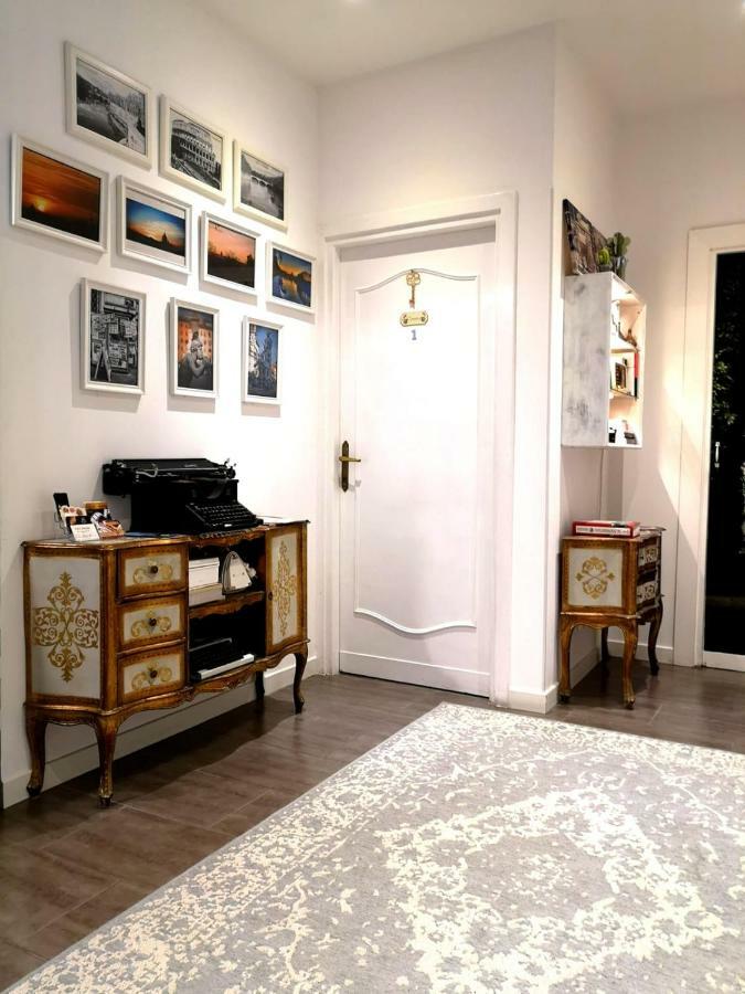 La Chiave Di Roma Bed and Breakfast Buitenkant foto